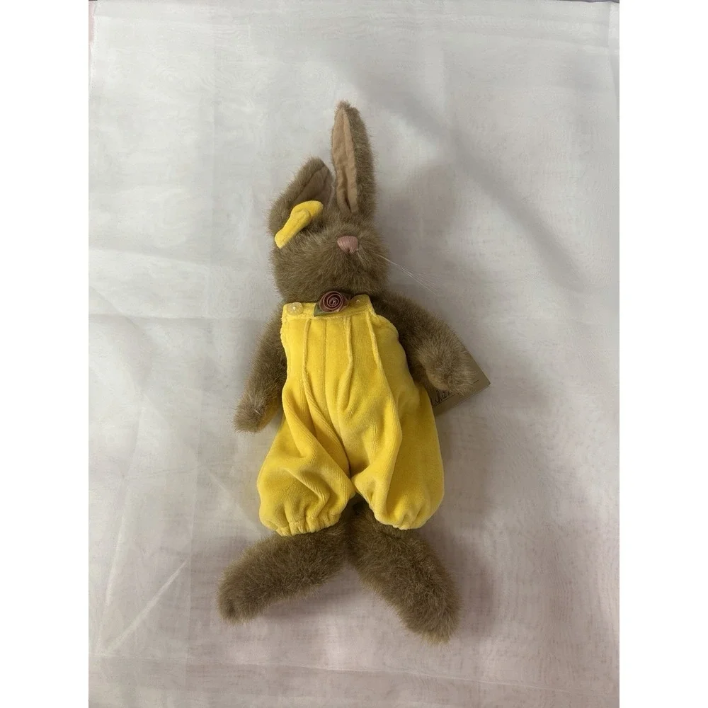Vintage Boyds Collectible 